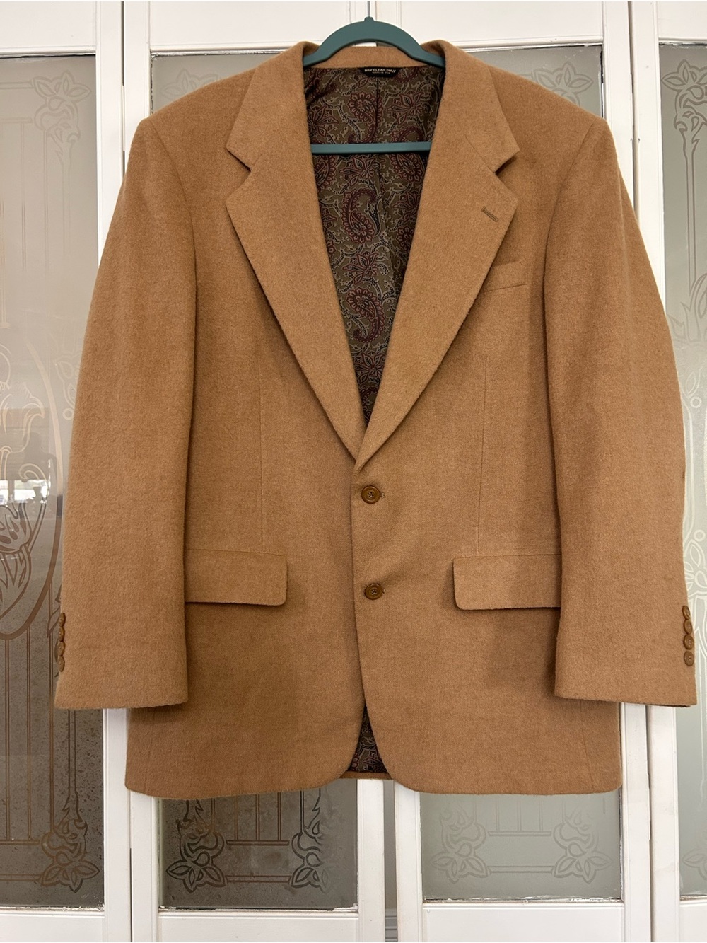 100 percent camel hair Bill Blass 48R BLAZER/ sports coat single breasted